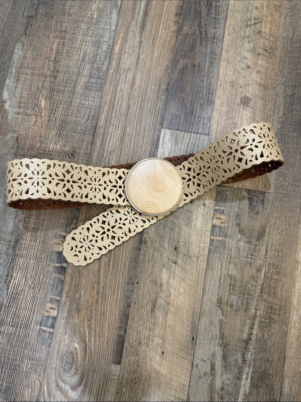 Chico's Cream Laser-Cut Floral Waist Belt with Round Decorative Buckle